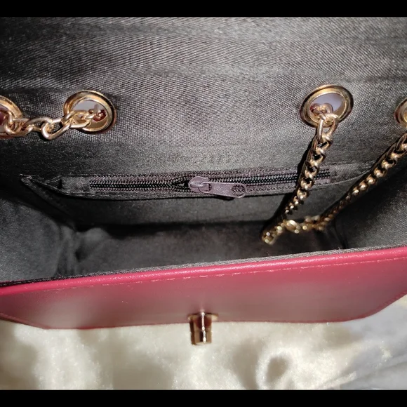 Red Bag (2 in 1 ) New with dustbag - Picture 11 of 16